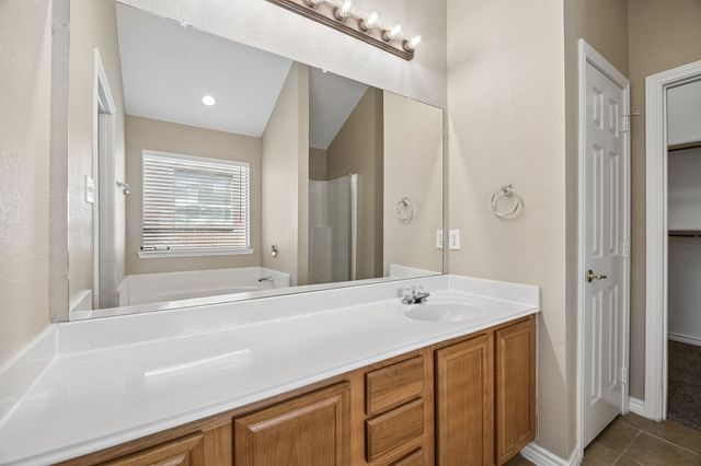 9508 Fox Hill Drive, Fort Worth, TX 76131