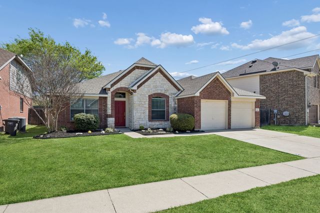 9508 Fox Hill Drive, Fort Worth, TX 76131