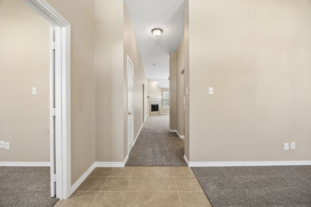 9508 Fox Hill Drive, Fort Worth, TX 76131