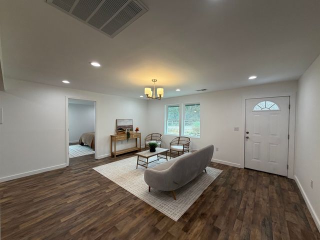 205 Seneca Court, Spartanburg, SC 29301