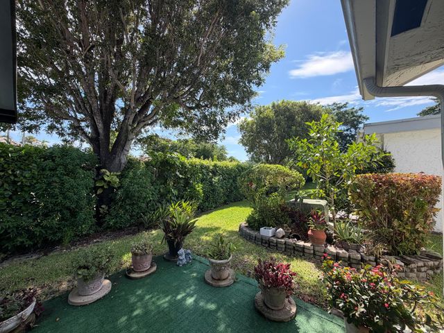7758 CLOVERFIELD Circle, Boca Raton, FL 33433
