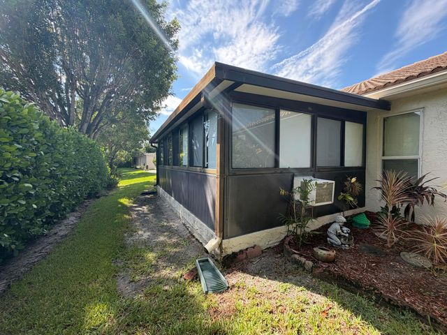 7758 CLOVERFIELD Circle, Boca Raton, FL 33433