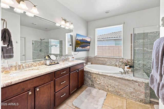 9026 W RUTH Avenue, Peoria, AZ 85345