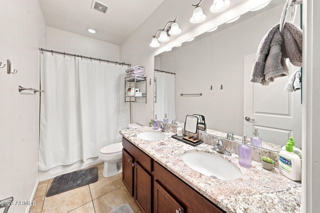 9026 W RUTH Avenue, Peoria, AZ 85345