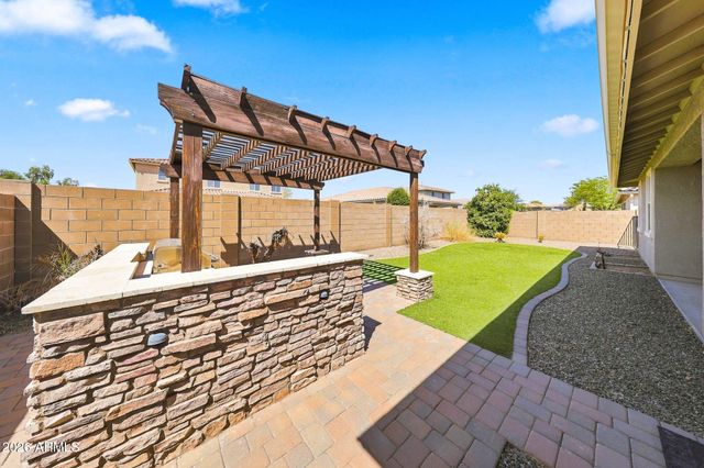 9026 W RUTH Avenue, Peoria, AZ 85345