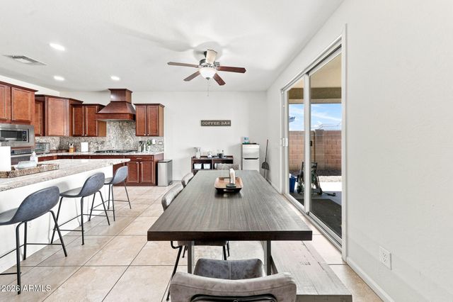 9026 W RUTH Avenue, Peoria, AZ 85345