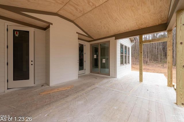 295 Whistlers Cove, Louisburg, NC 27549