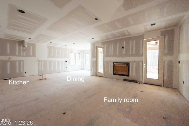 295 Whistlers Cove, Louisburg, NC 27549