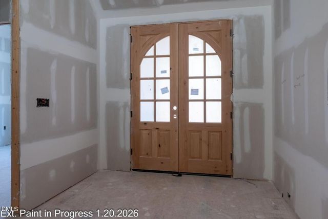 295 Whistlers Cove, Louisburg, NC 27549