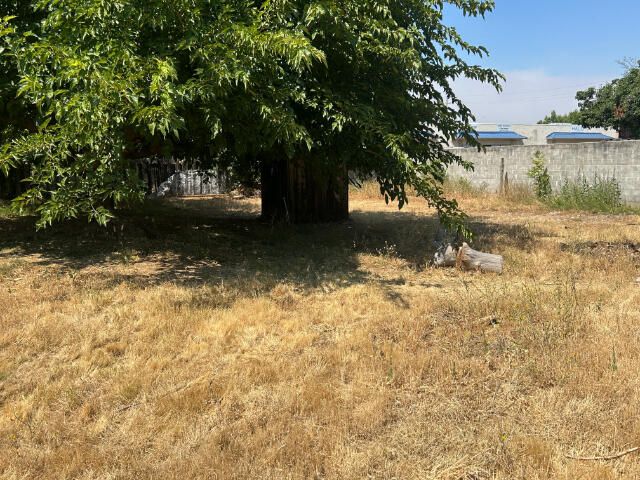 2901 Blue View Street, Redding, CA 96002