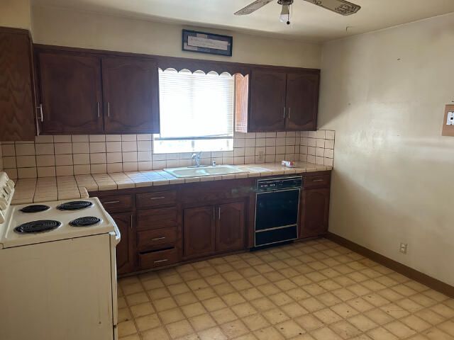 2901 Blue View Street, Redding, CA 96002