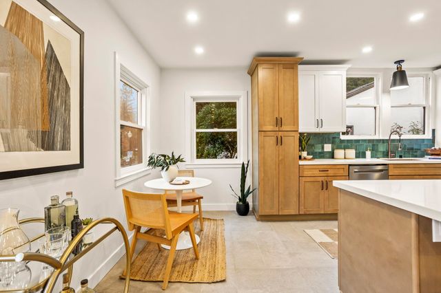 1587 Trestle Glen Rd., Oakland, CA 94610