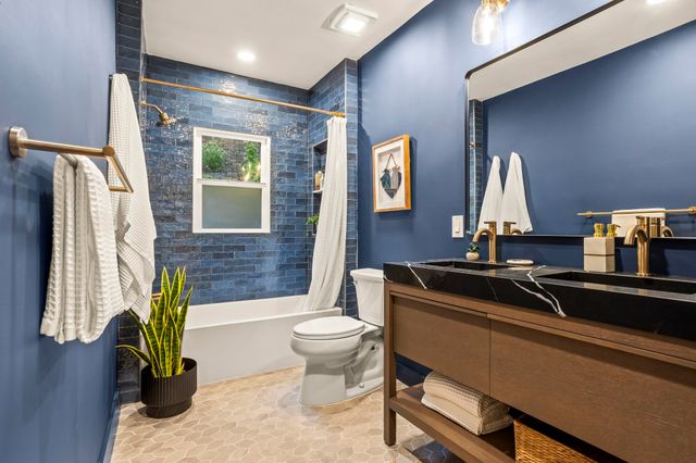 1587 Trestle Glen Rd., Oakland, CA 94610