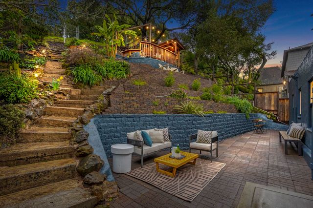 1587 Trestle Glen Rd., Oakland, CA 94610