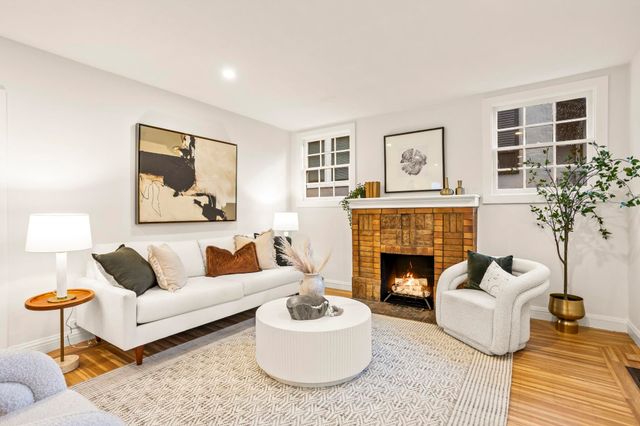 1587 Trestle Glen Rd., Oakland, CA 94610