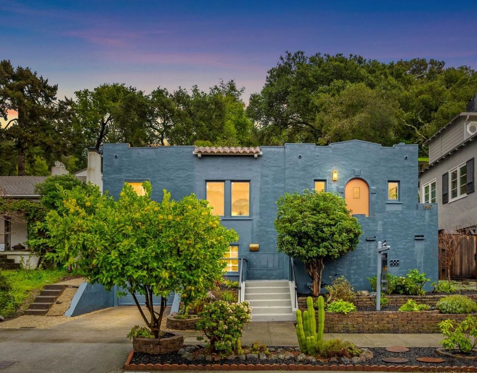 1587 Trestle Glen Rd., Oakland, CA 94610