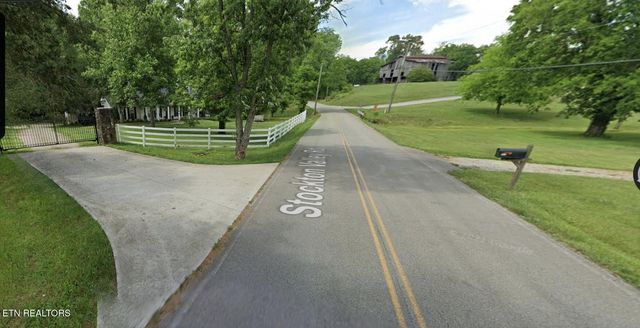3225 Stockton Valley Rd, Loudon, TN 37774