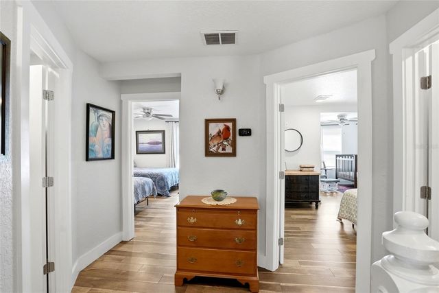 140 13TH AVENUE NE, St Petersburg, FL 33701