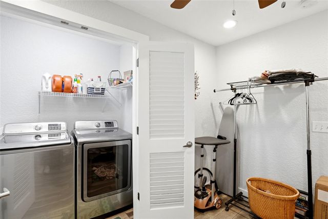 140 13TH AVENUE NE, St Petersburg, FL 33701