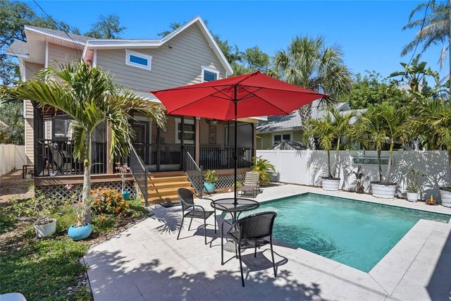 140 13TH AVENUE NE, St Petersburg, FL 33701