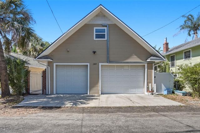 140 13TH AVENUE NE, St Petersburg, FL 33701