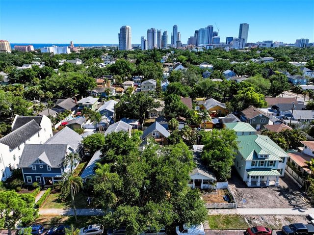 140 13TH AVENUE NE, St Petersburg, FL 33701