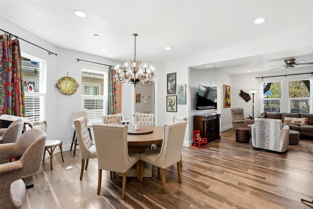 140 13TH AVENUE NE, St Petersburg, FL 33701