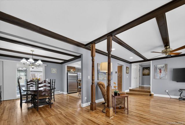 313 Chestnut Avenue, New Windsor, NY 12553
