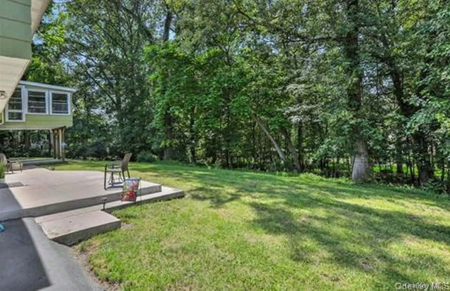 313 Chestnut Avenue, New Windsor, NY 12553