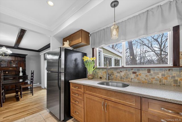 313 Chestnut Avenue, New Windsor, NY 12553