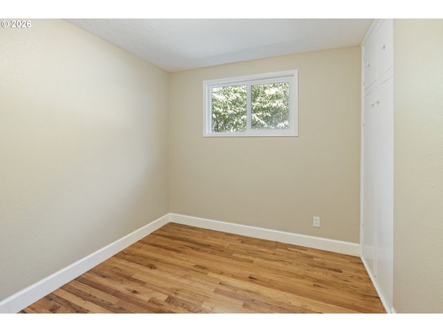 3215 Se 116TH Ave, Portland, OR 97266