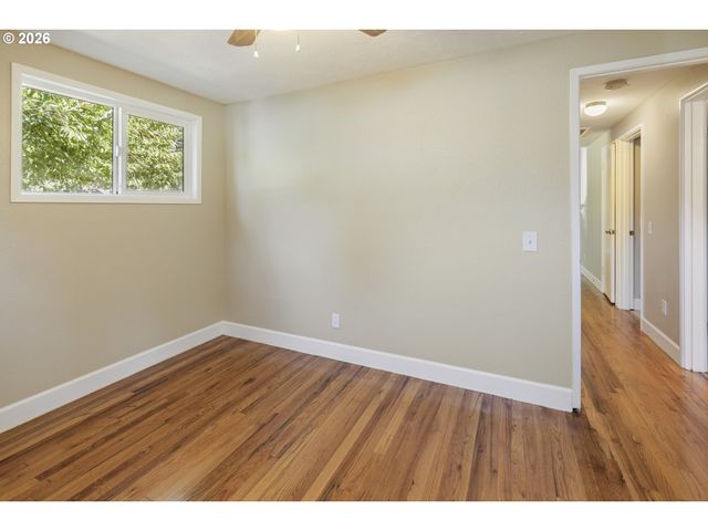 3215 Se 116TH Ave, Portland, OR 97266