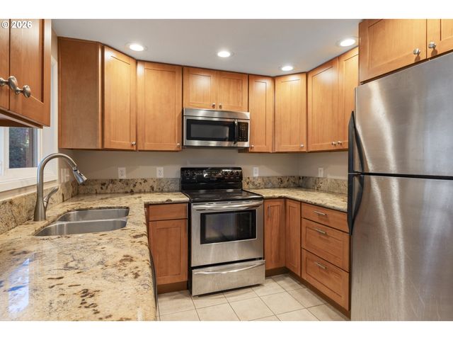 3215 Se 116TH Ave, Portland, OR 97266