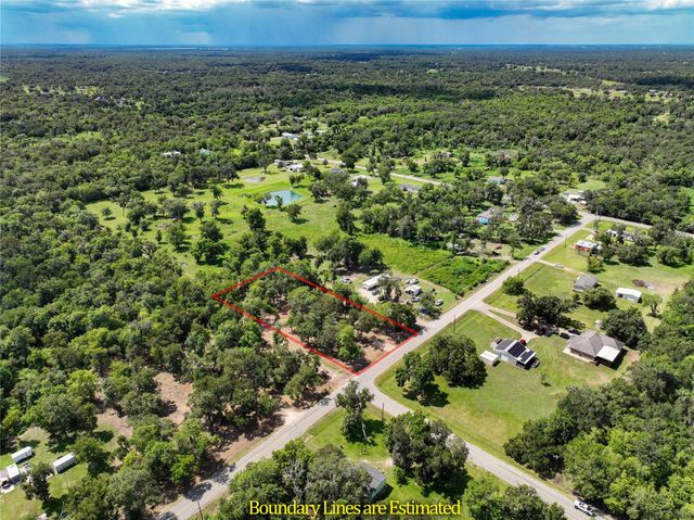 2301 Cr 851, Brazoria, TX 77422