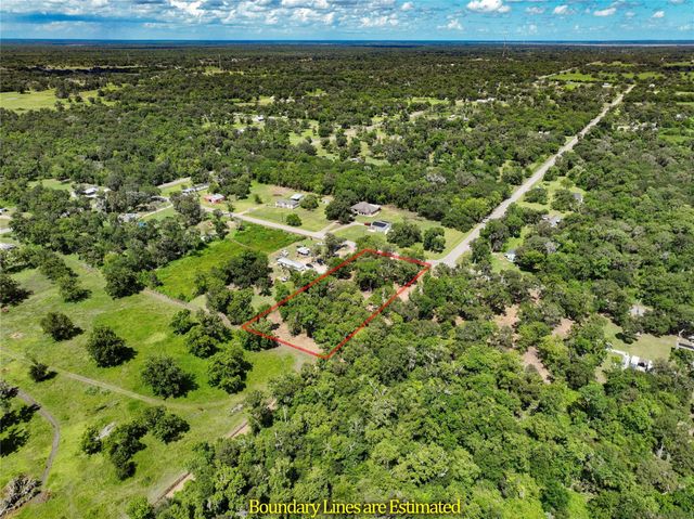 2301 Cr 851, Brazoria, TX 77422