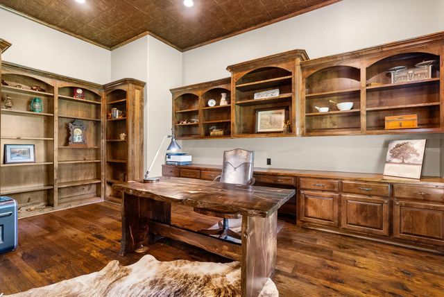 6926 Comanche Bend, Montgomery, TX 77316