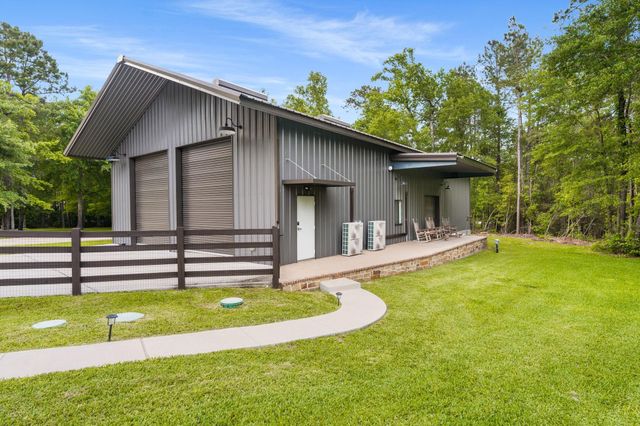 6926 Comanche Bend, Montgomery, TX 77316