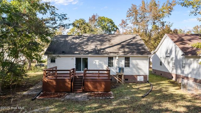 219 Trappers Trail, New Bern, NC 28560