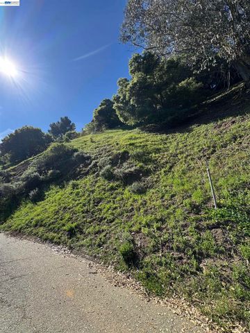 0 Charing Cross Rd, Oakland, CA 94603