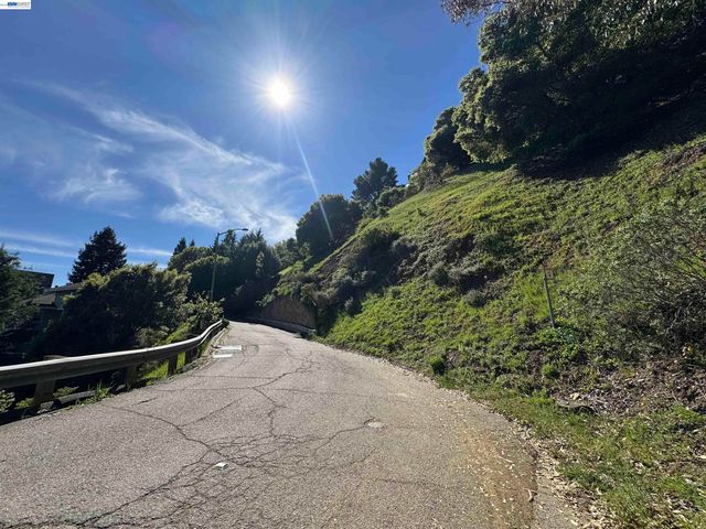 0 Charing Cross Rd, Oakland, CA 94603
