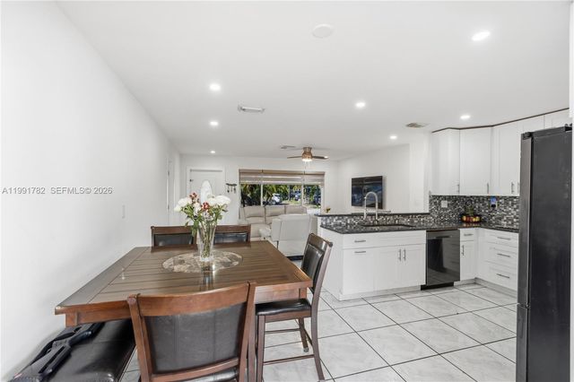 630 NE 23rd Ct, Pompano Beach, FL 33064