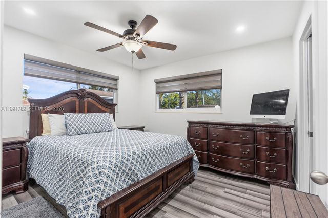 630 NE 23rd Ct, Pompano Beach, FL 33064