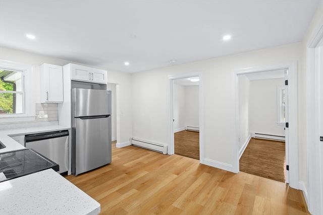 90 W Carpenter St, Attleboro, MA 02703