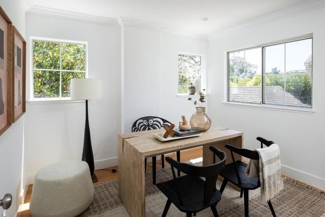 119 Concord Circle, Mountain View, CA 94040