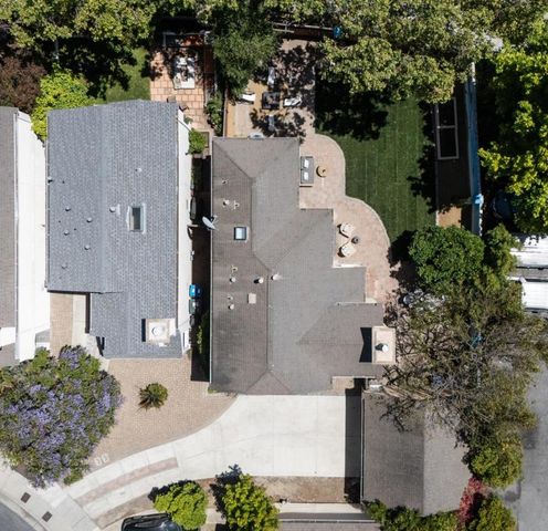 119 Concord Circle, Mountain View, CA 94040