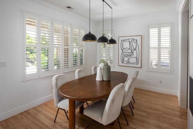 119 Concord Circle, Mountain View, CA 94040