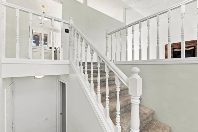 9104 N Farmdale St, Spokane, WA 99208