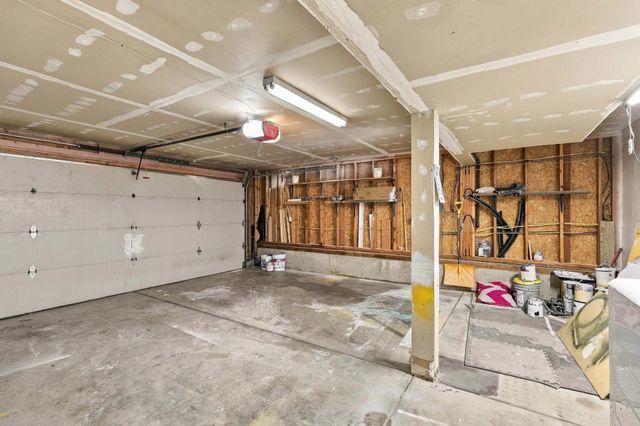 9104 N Farmdale St, Spokane, WA 99208