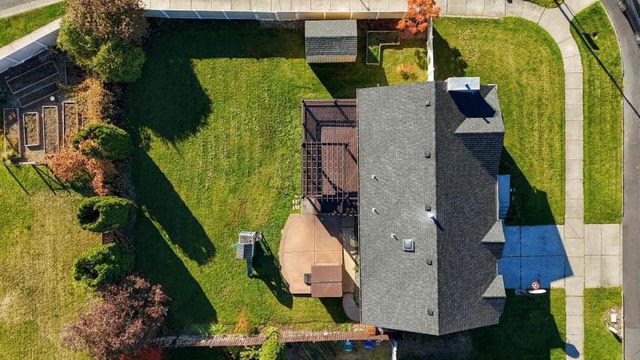 9104 N Farmdale St, Spokane, WA 99208