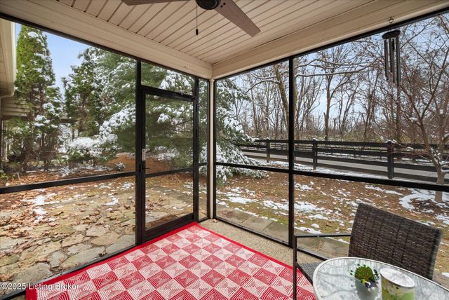 4107 Nicholas Roy Ct, Prospect, KY 40059